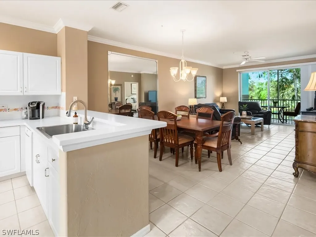 8241 Parkstone Place Naples FL 34120