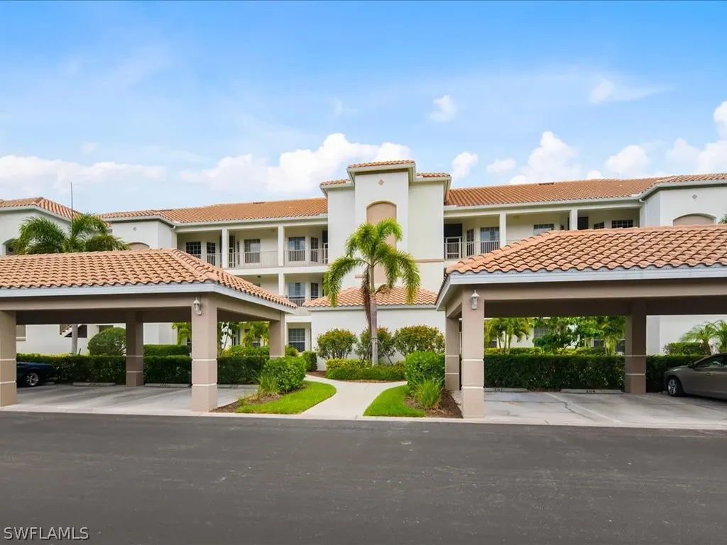 8241 Parkstone Place Naples FL 34120