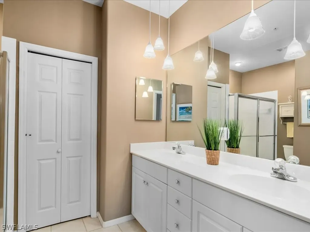 8241 Parkstone Place Naples FL 34120