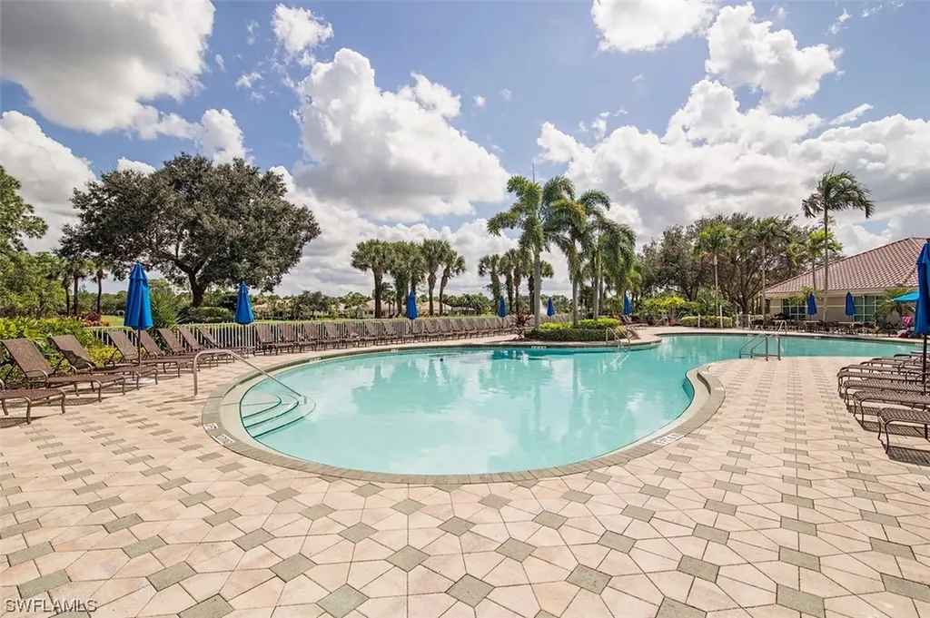 8241 Parkstone Place Naples FL 34120