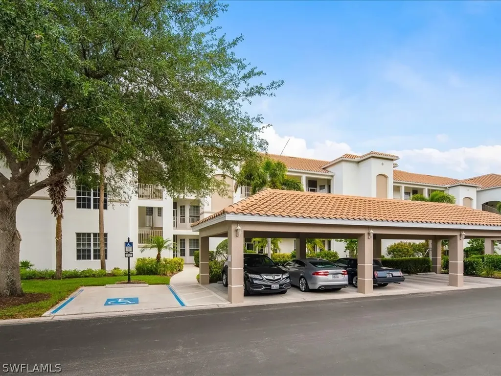 8241 Parkstone Place Naples FL 34120