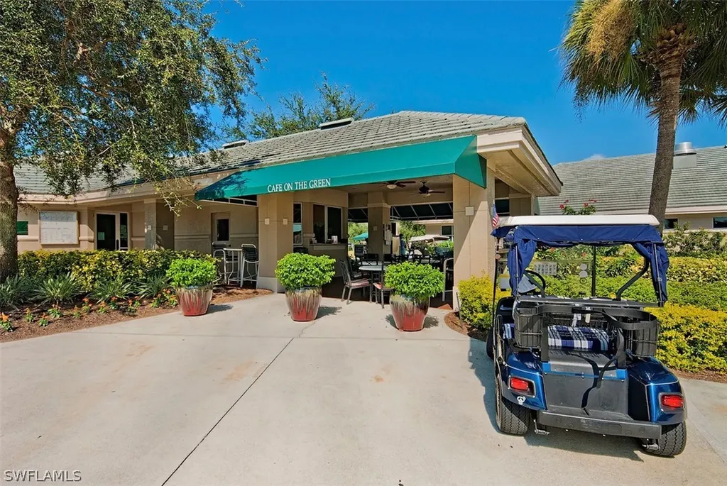 8241 Parkstone Place Naples FL 34120