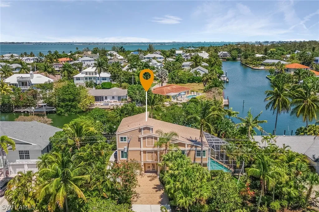 1710 Dixie Beach Boulevard Sanibel FL 33957