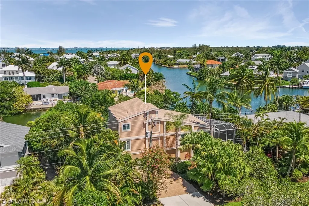 1710 Dixie Beach Boulevard Sanibel FL 33957
