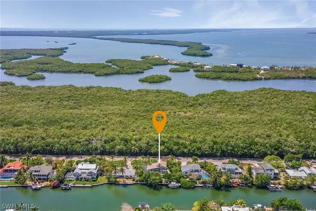 1710 Dixie Beach Boulevard Sanibel FL 33957