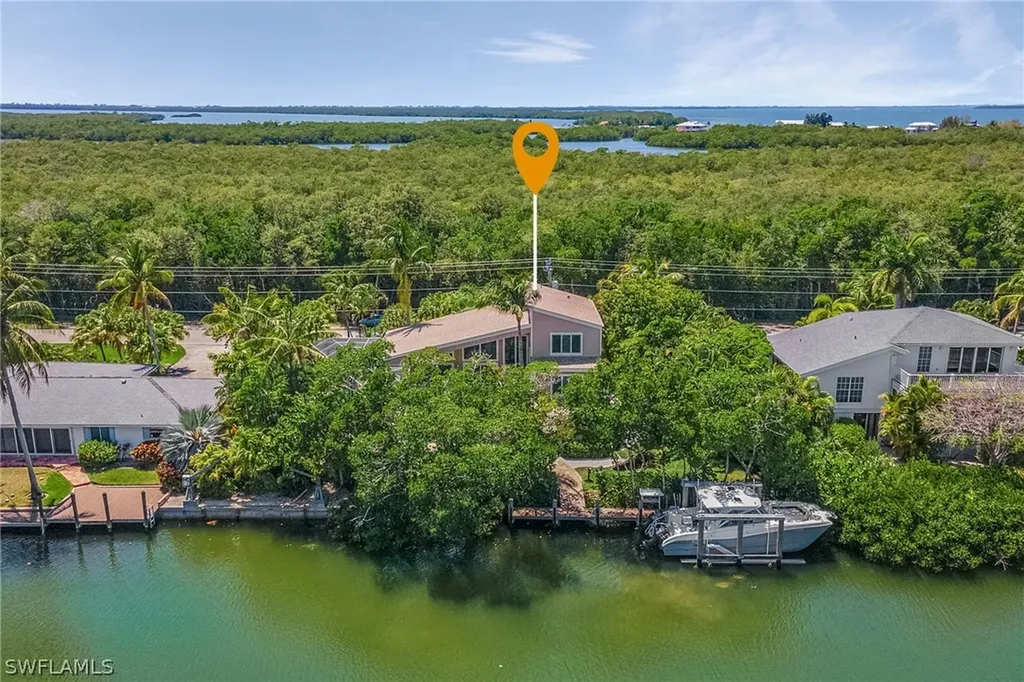 1710 Dixie Beach Boulevard Sanibel FL 33957