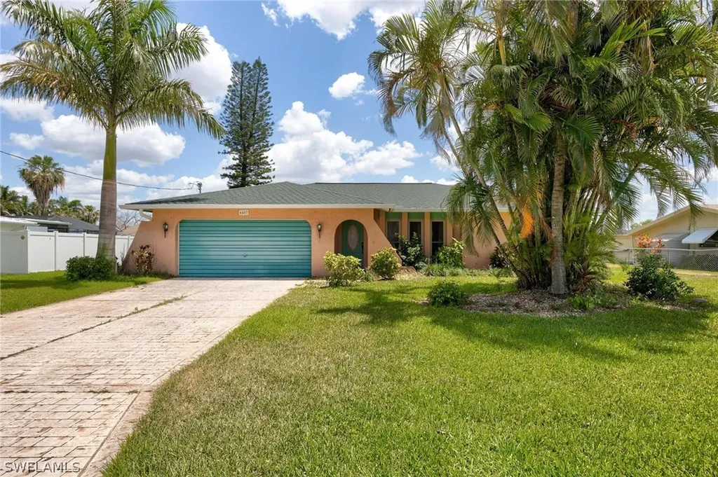 4407 SE 20th Avenue Cape Coral FL 33904