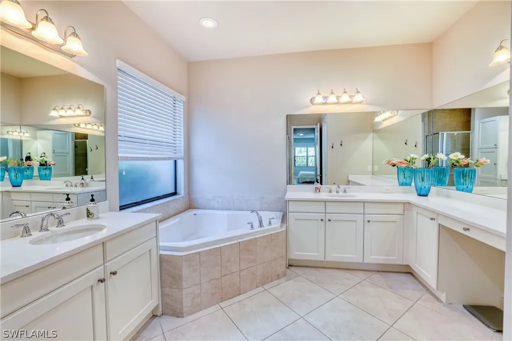 10158 Seyward Street Fort Myers FL 33913