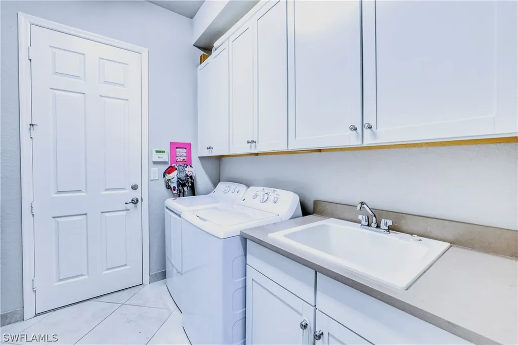 10158 Seyward Street Fort Myers FL 33913