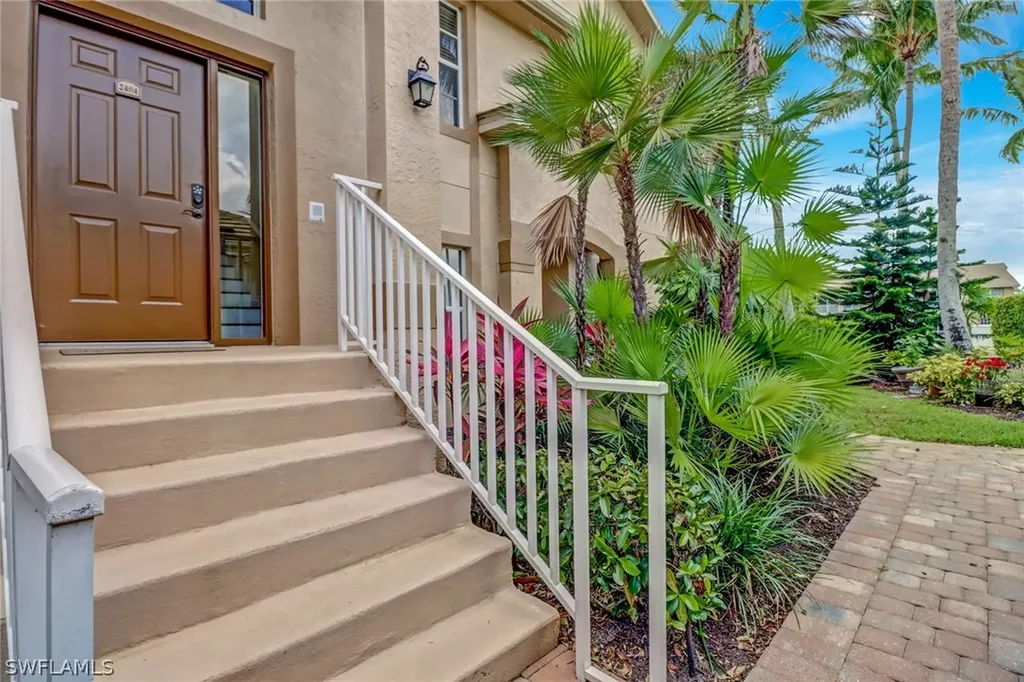 5665 Heron Lane Naples FL 34110