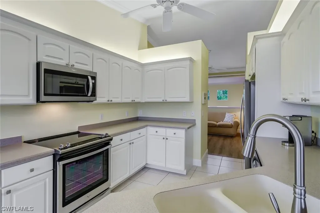 5665 Heron Lane Naples FL 34110