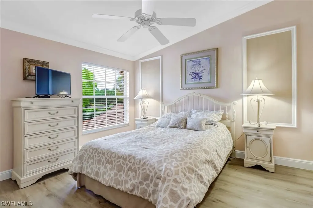 5665 Heron Lane Naples FL 34110