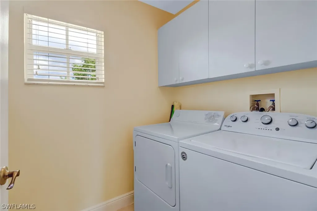 5665 Heron Lane Naples FL 34110