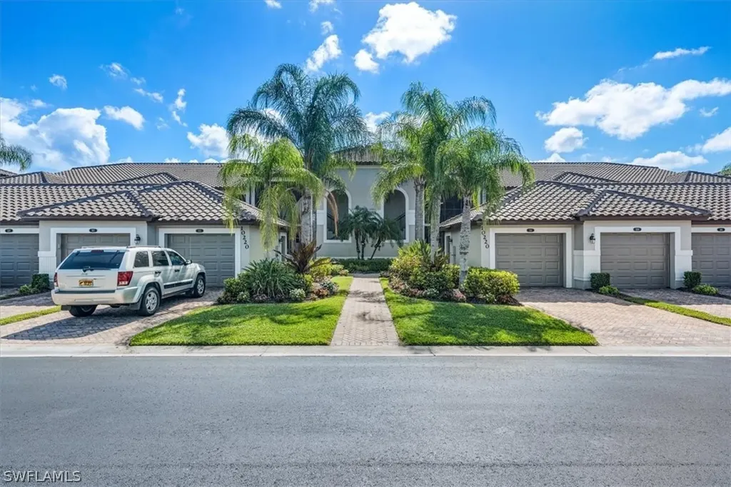 Naples FL, 10220 Heritage Bay Boulevard, Unit 324
