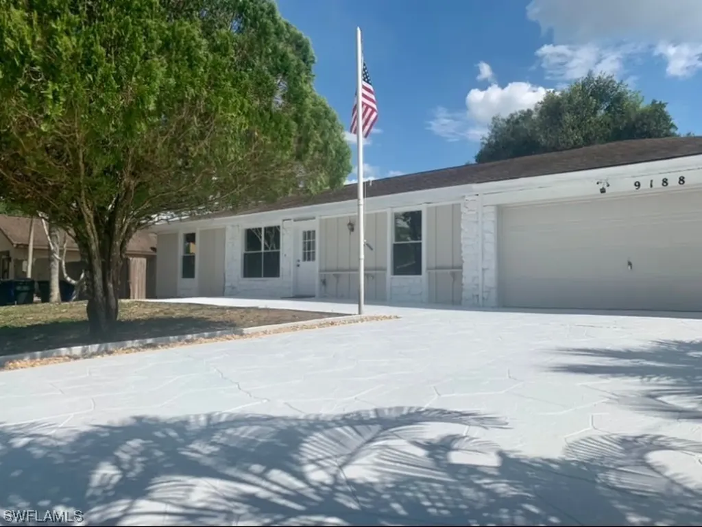 9188 Mandarin Road Fort Myers FL 33967
