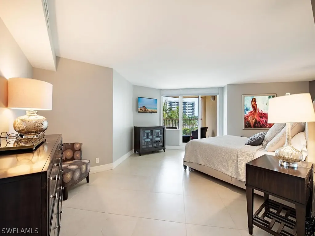 4041 Gulf Shore Boulevard N Naples FL 34103