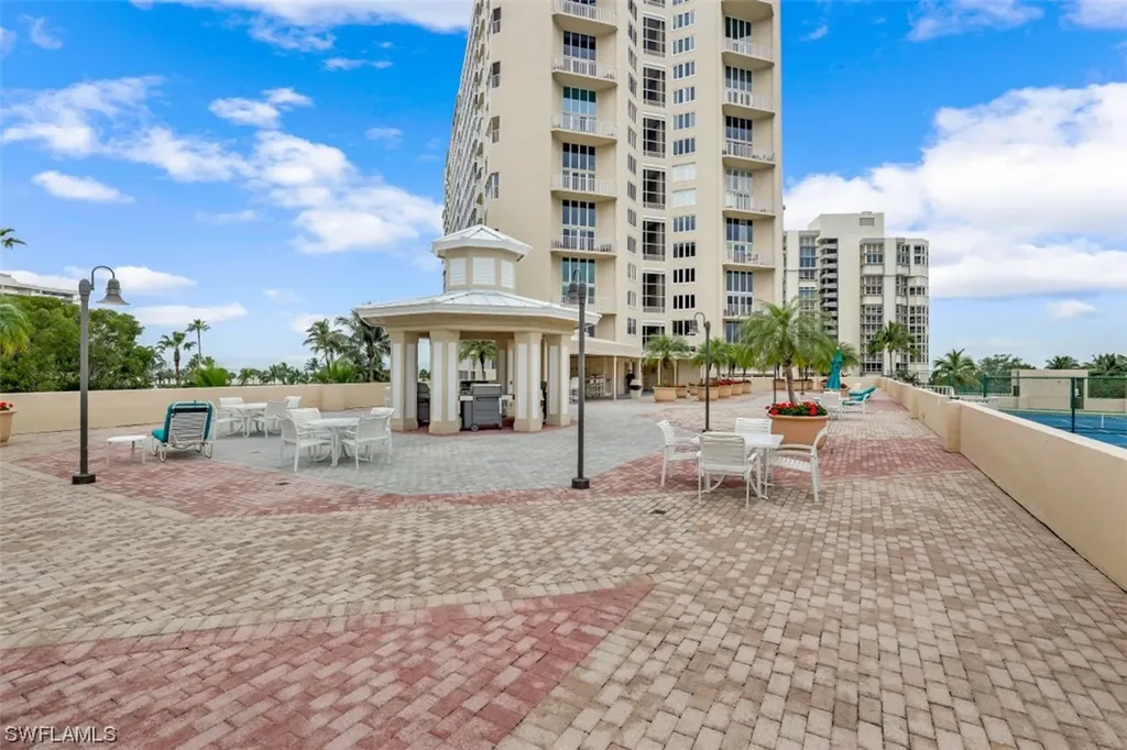 4041 Gulf Shore Boulevard N Naples FL 34103