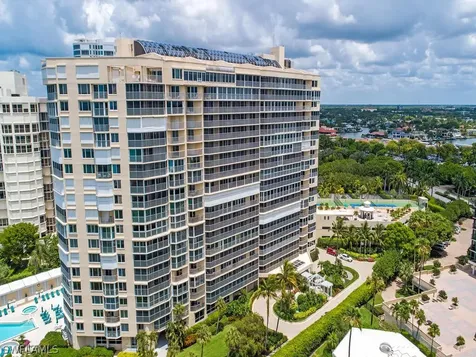 4041 Gulf Shore Boulevard N Naples FL 34103