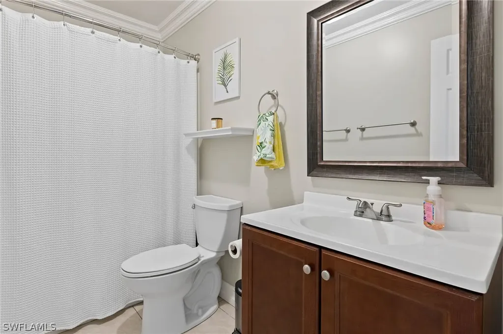 4230 Jack Frost Court Naples FL 34112