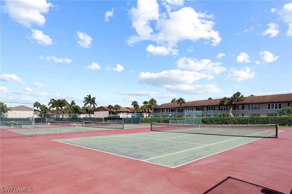4230 Jack Frost Court Naples FL 34112