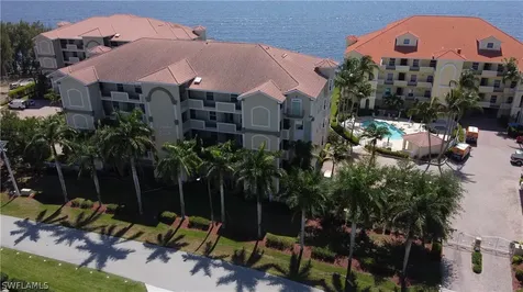 4235 SE 20th Place Cape Coral FL 33904