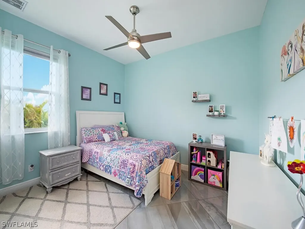 18619 Candletree Court Naples FL 34114