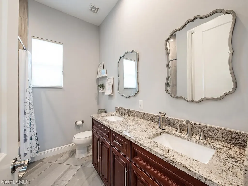 18619 Candletree Court Naples FL 34114