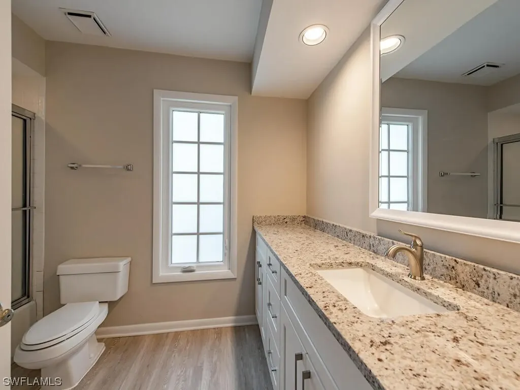2273 Queens Way Naples FL 34112