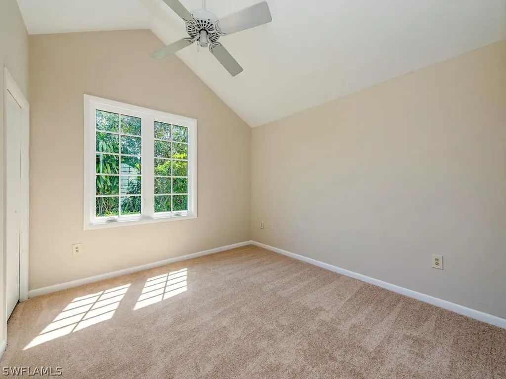 2273 Queens Way Naples FL 34112