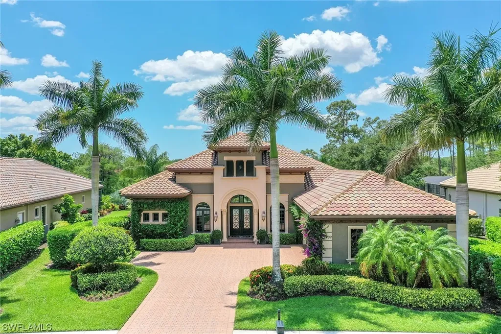 7409 Byrons Way Naples FL 34113