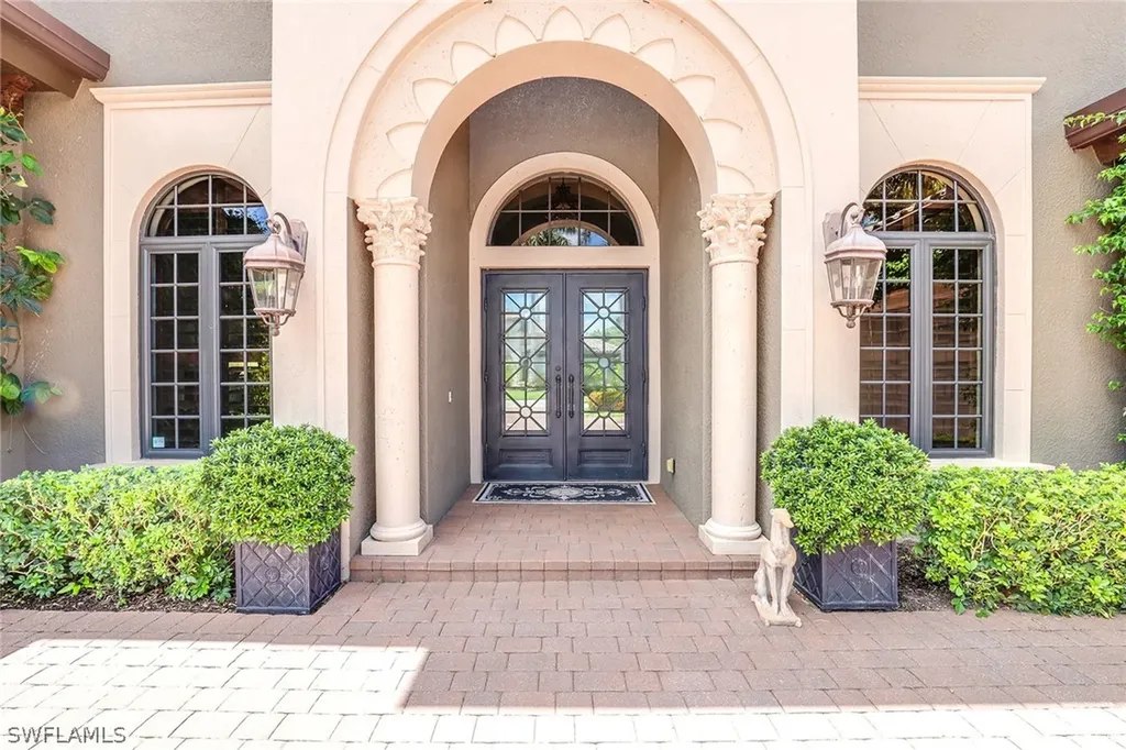 7409 Byrons Way Naples FL 34113