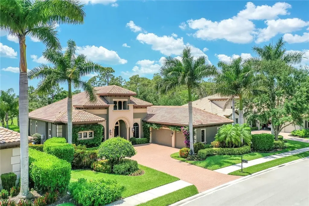 7409 Byrons Way Naples FL 34113