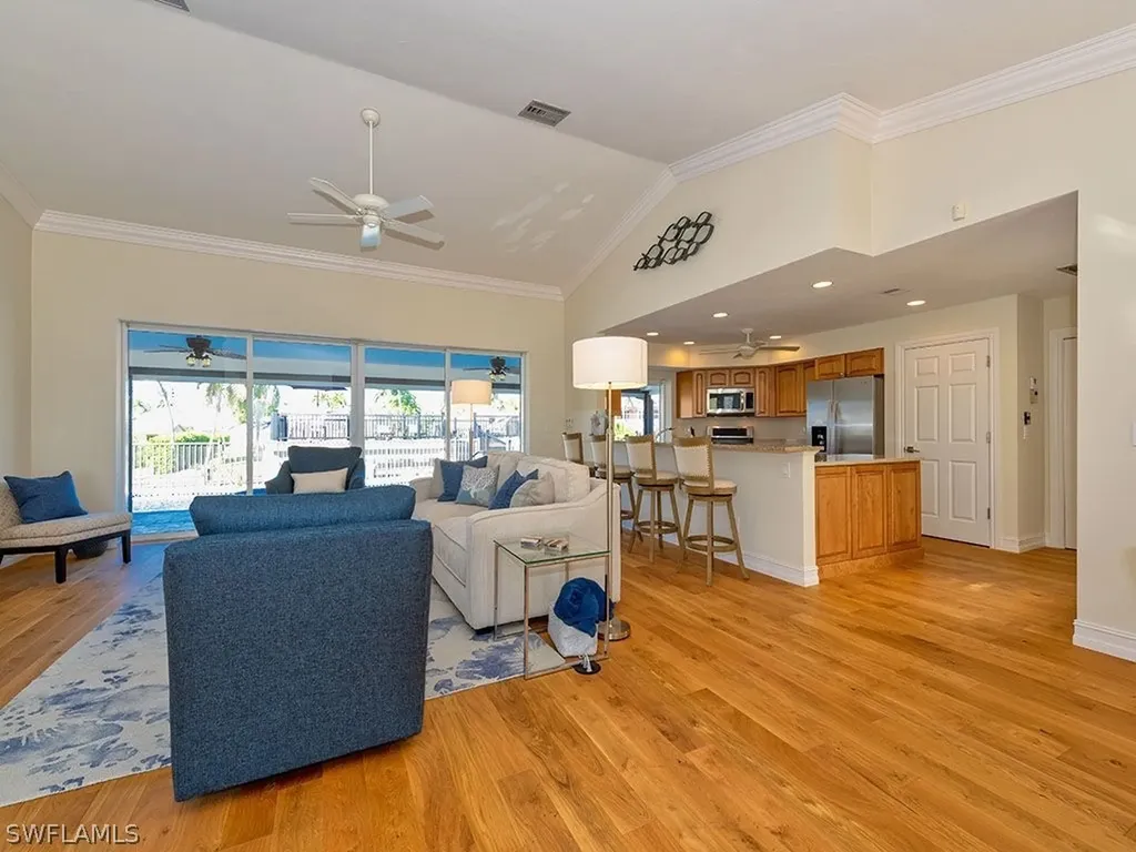 359 Conners Avenue Naples FL 34108