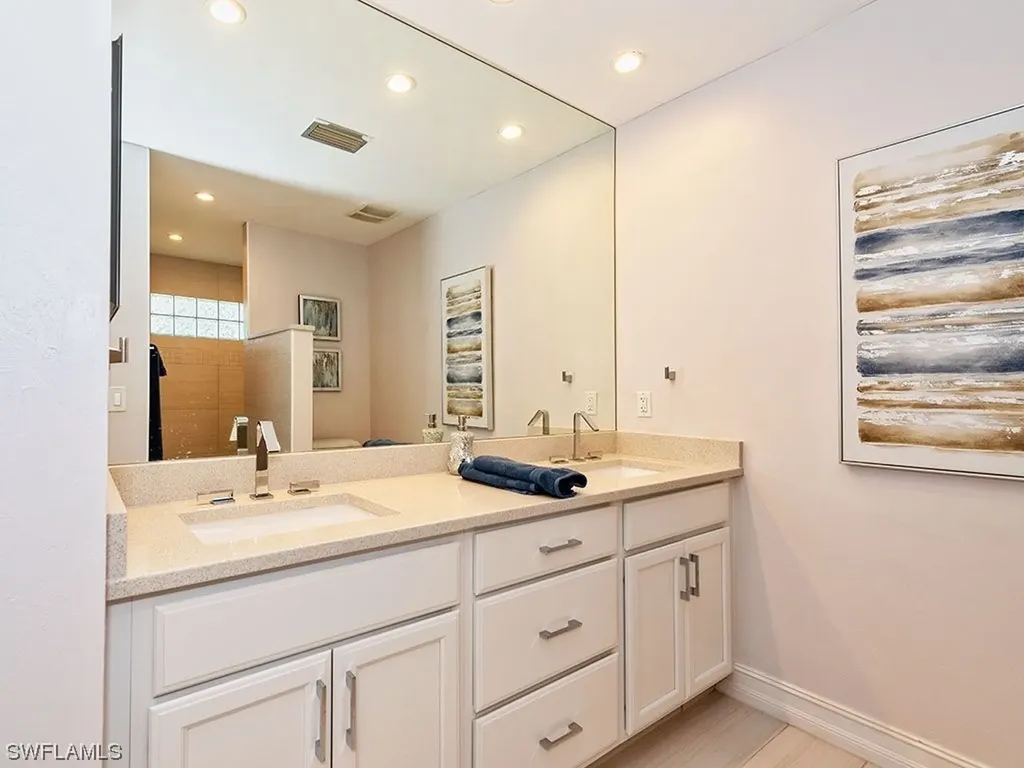 359 Conners Avenue Naples FL 34108