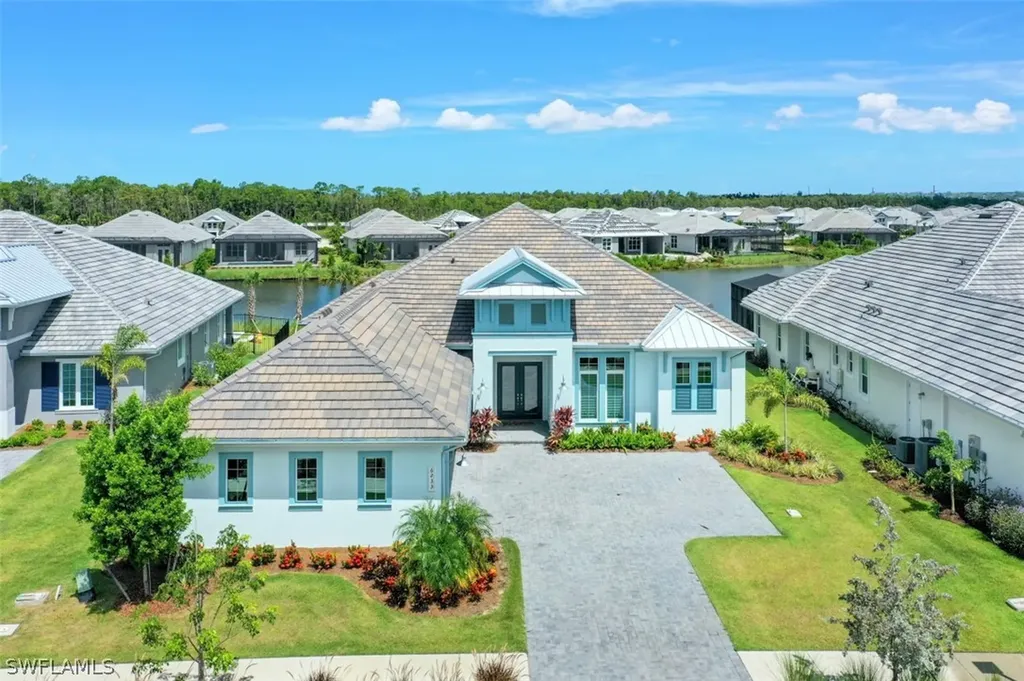 6233 Union Island Way Naples FL 34113