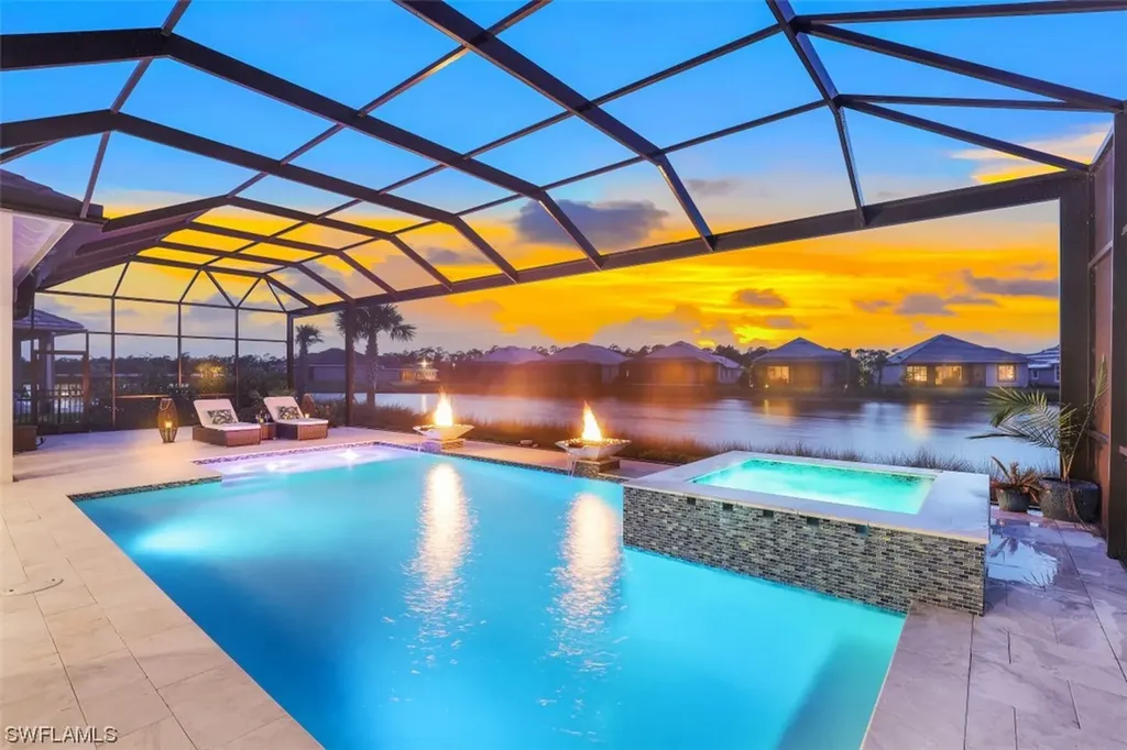 6233 Union Island Way Naples FL 34113