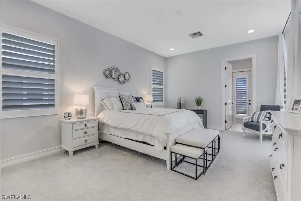 6233 Union Island Way Naples FL 34113