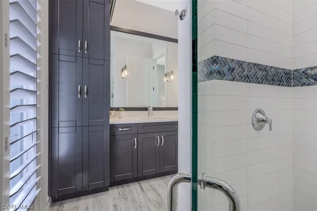 6233 Union Island Way Naples FL 34113
