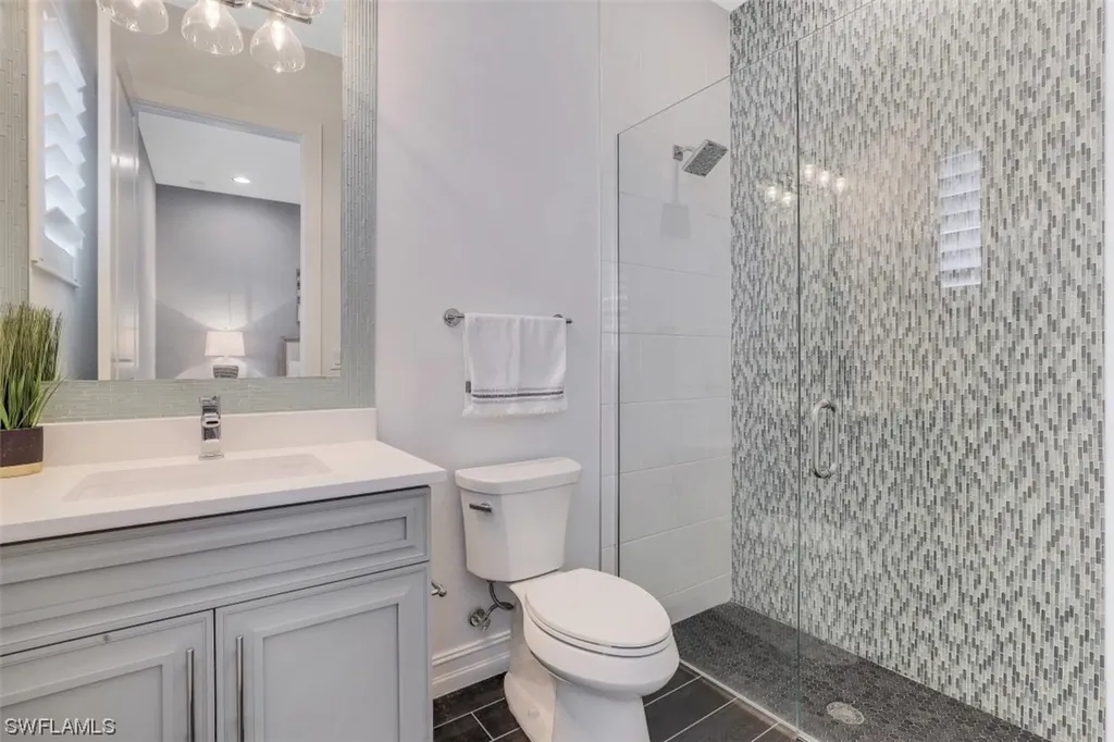 6233 Union Island Way Naples FL 34113