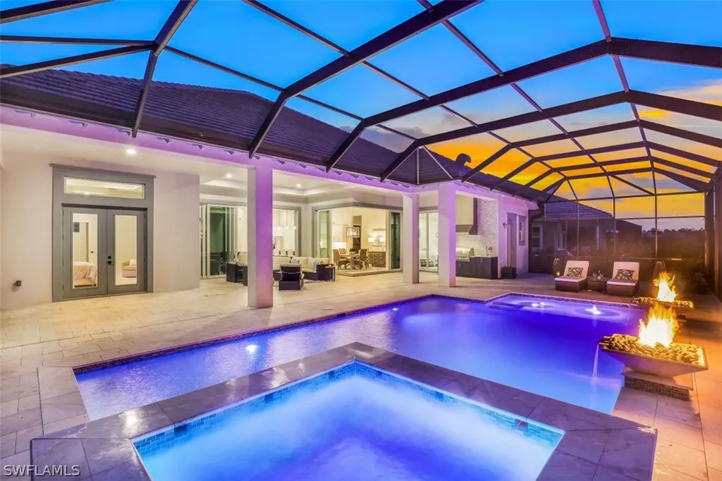 6233 Union Island Way Naples FL 34113