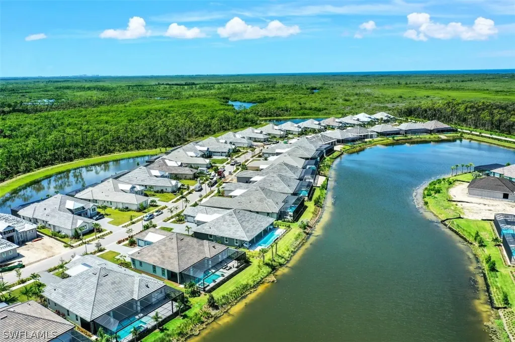 6233 Union Island Way Naples FL 34113