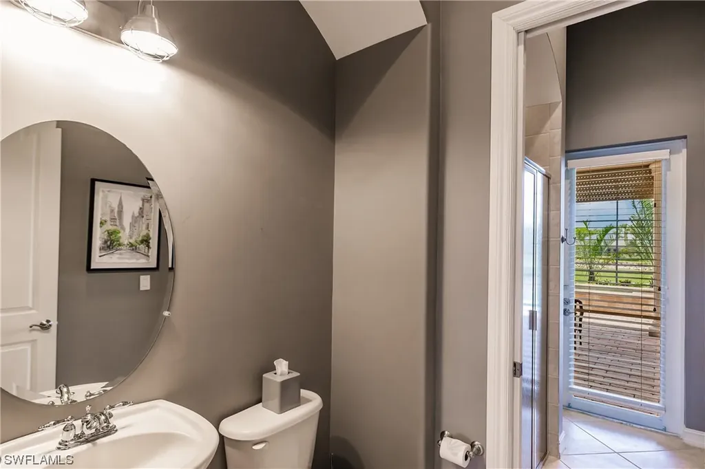 8898 Shenendoah Circle Naples FL 34113