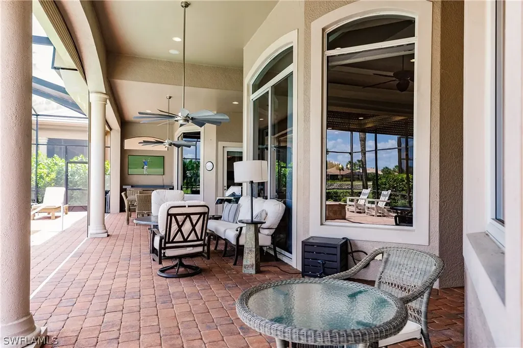 8898 Shenendoah Circle Naples FL 34113