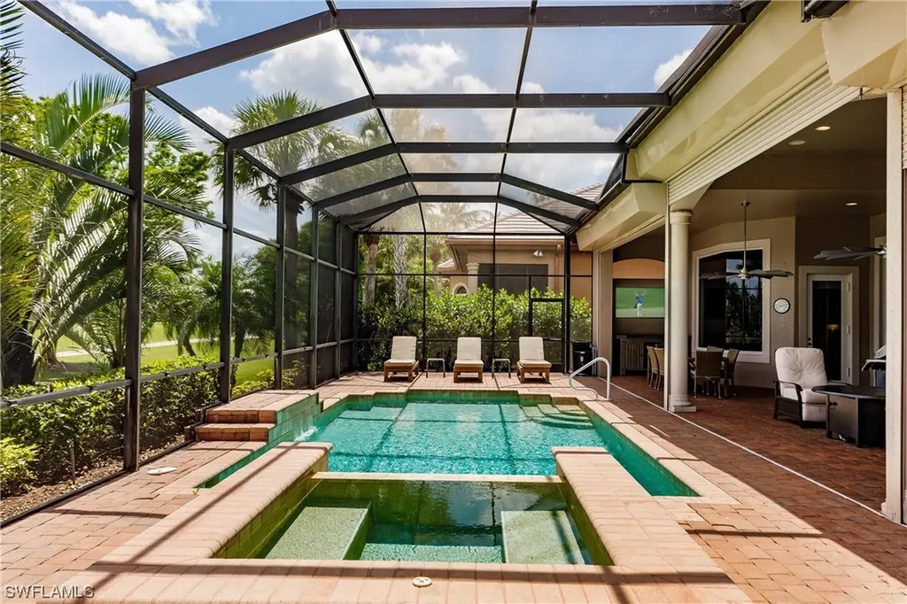 8898 Shenendoah Circle Naples FL 34113