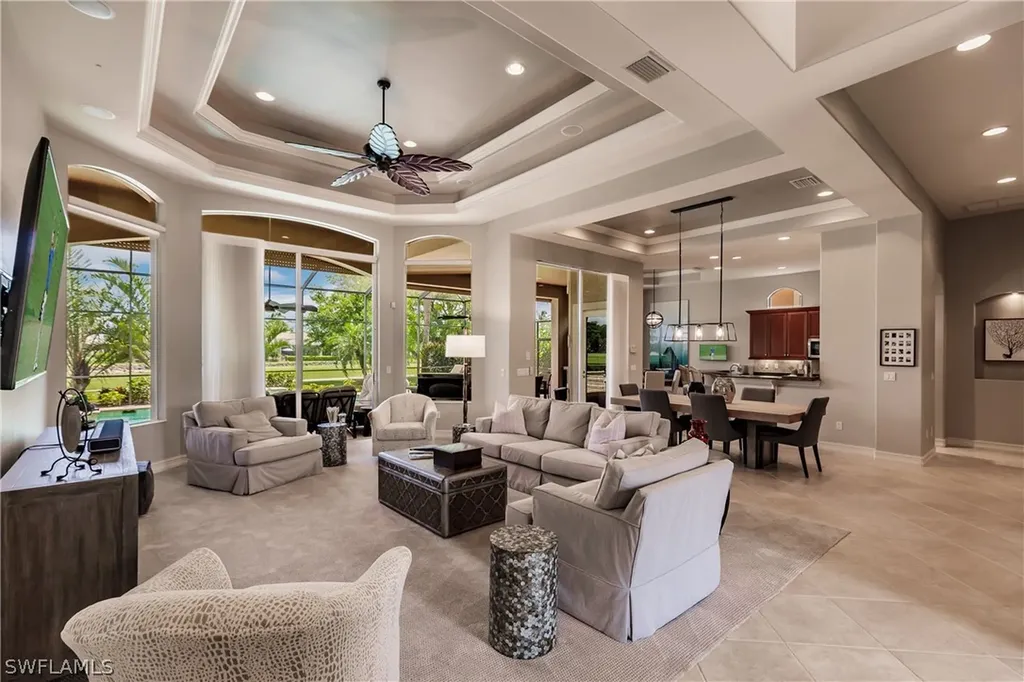 8898 Shenendoah Circle Naples FL 34113