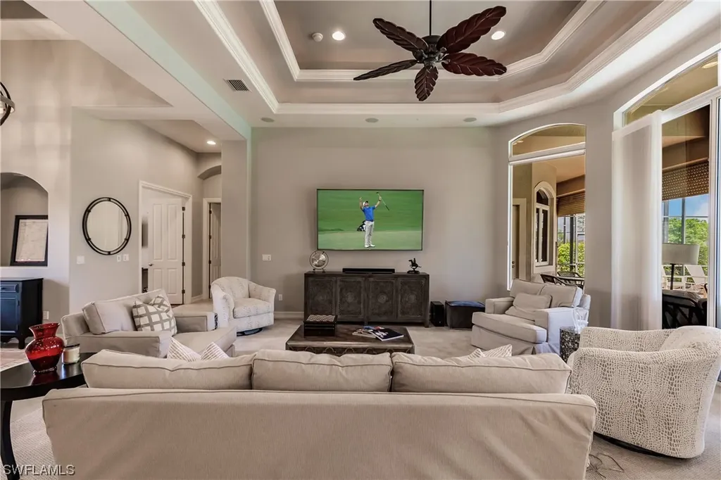 8898 Shenendoah Circle Naples FL 34113