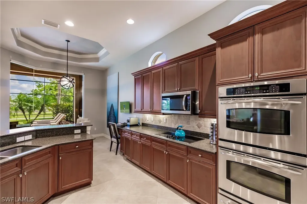 8898 Shenendoah Circle Naples FL 34113