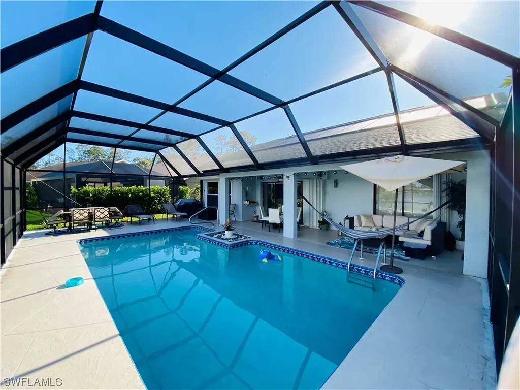 1394 Monarch Circle W Naples FL 34116