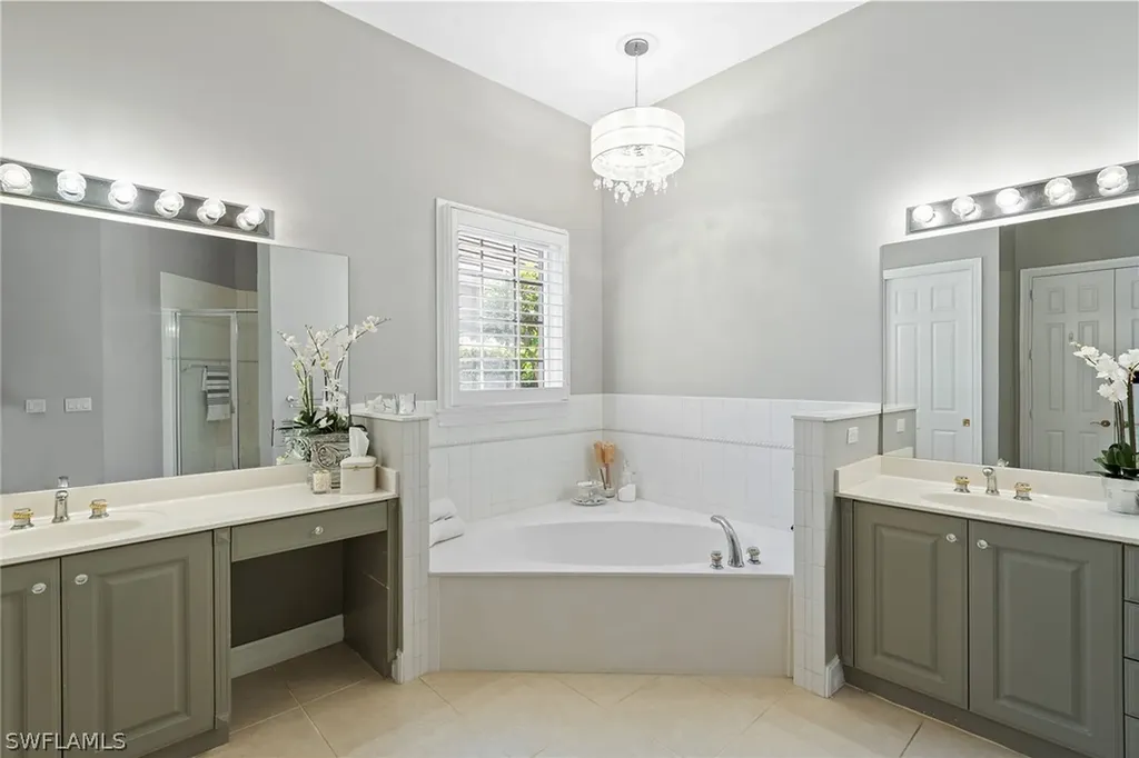 8487 Mallards Way Naples FL 34114