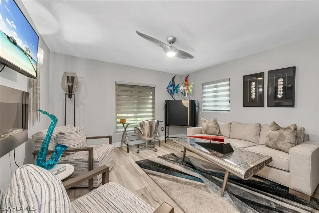 1200 Diana Avenue Naples FL 34103
